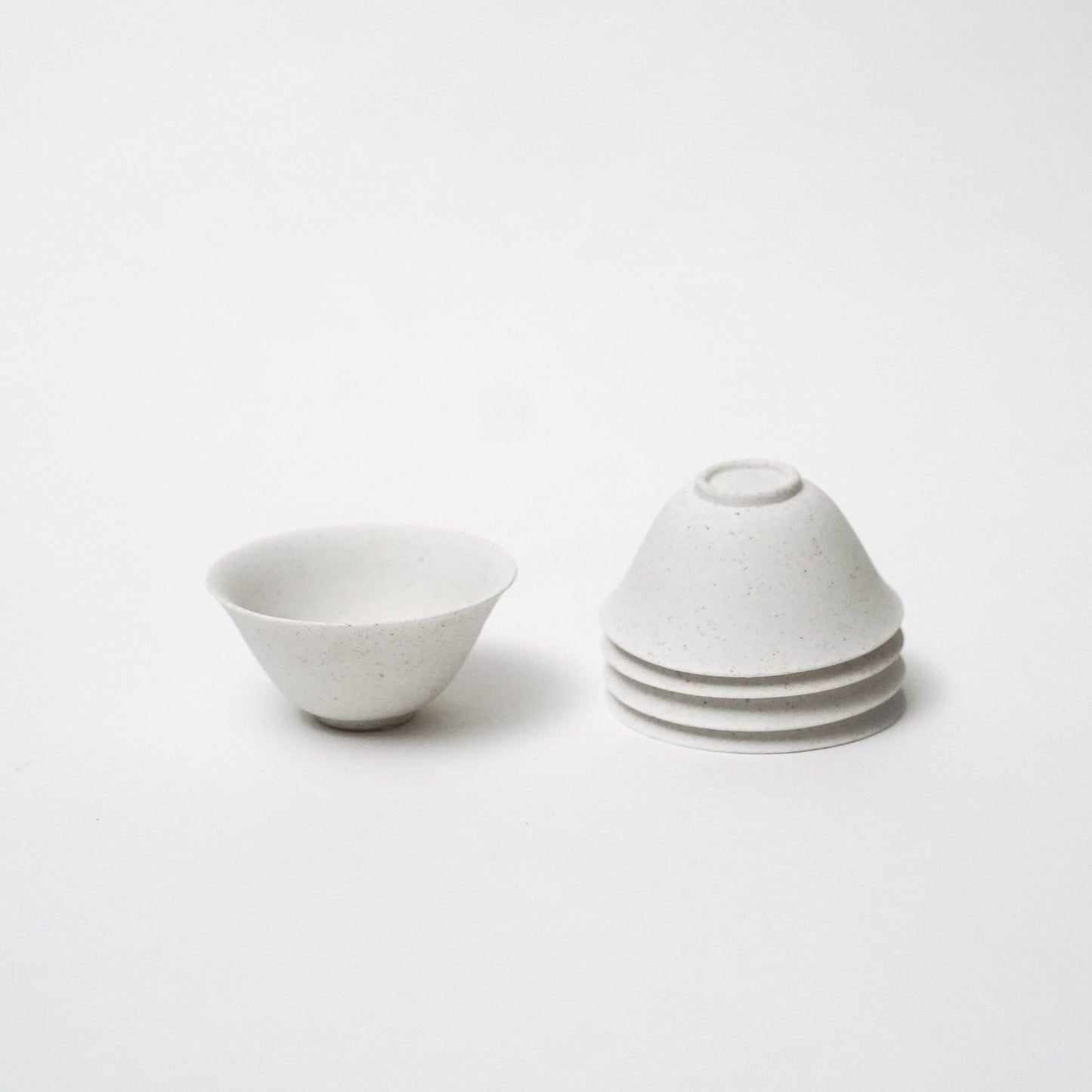 O., Mini Cups