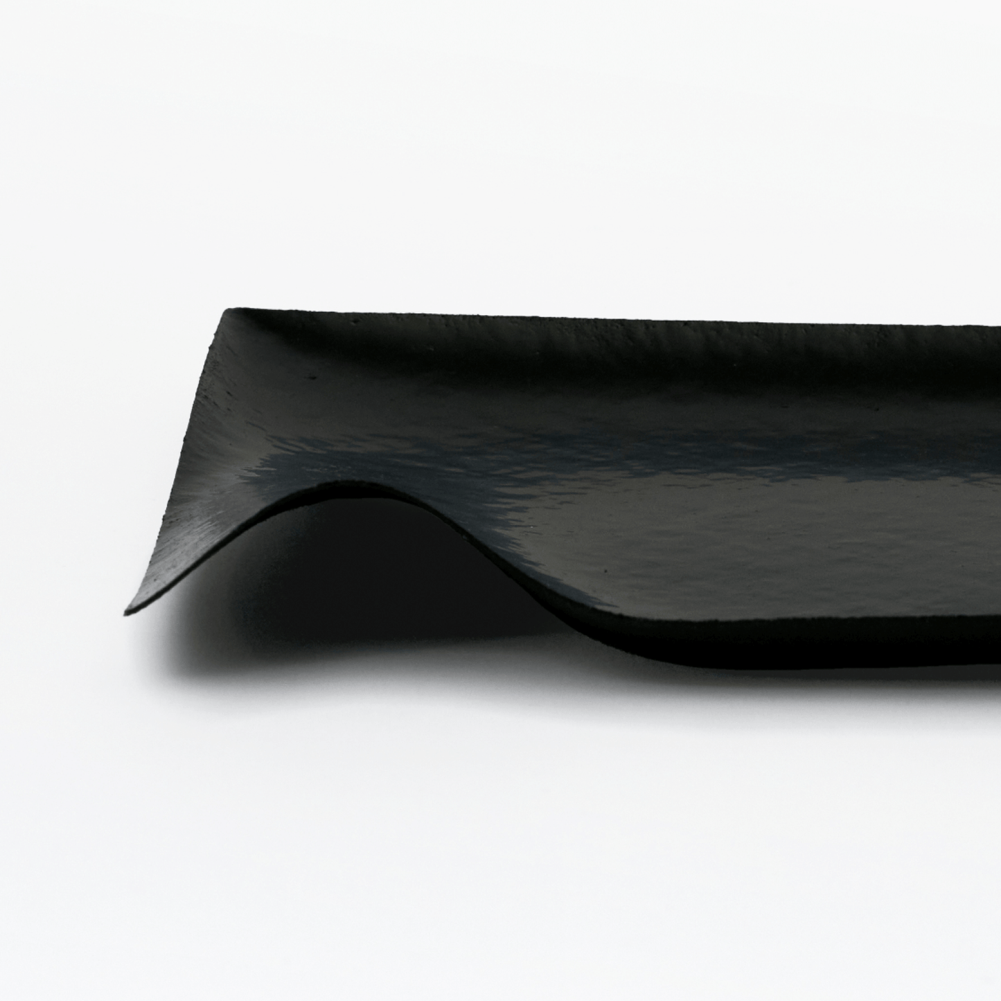 Nuri WASARA Grande Assiette Carrée - Noir