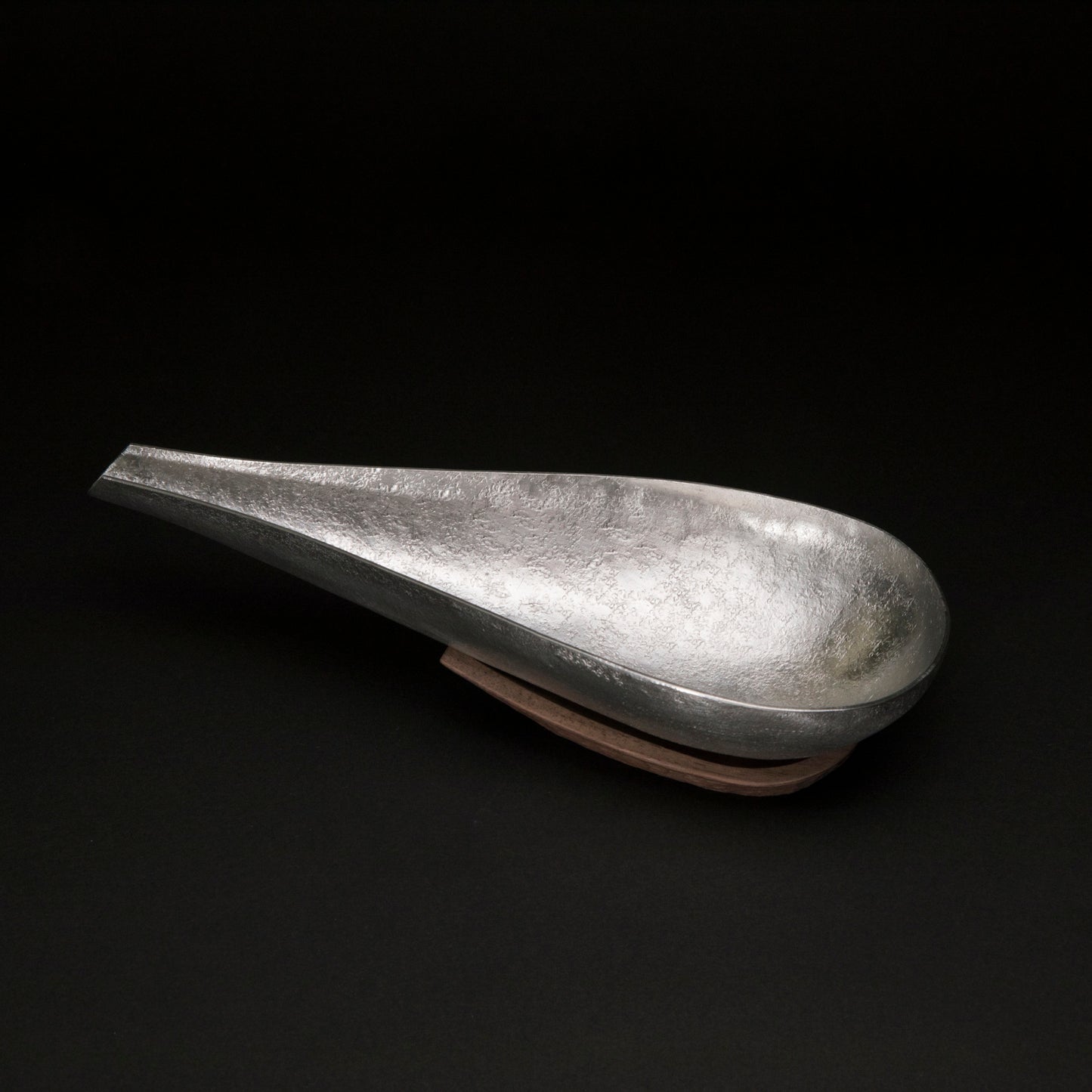 SUITEKI SAKE Server Wooden Stand