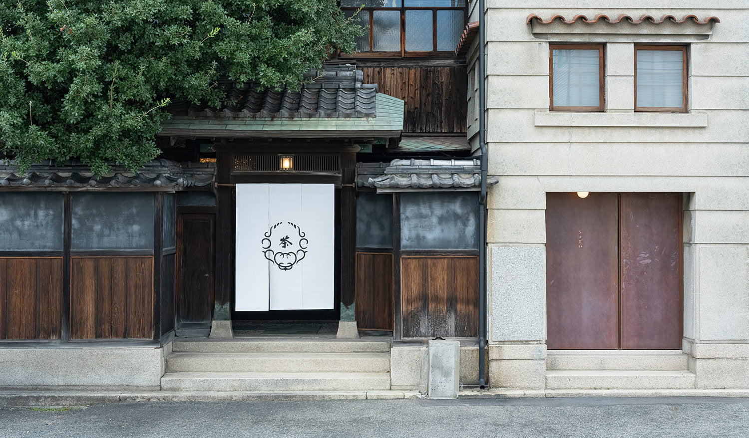 Aさま15 &21  お探し中 Locations – OGATA Online Store