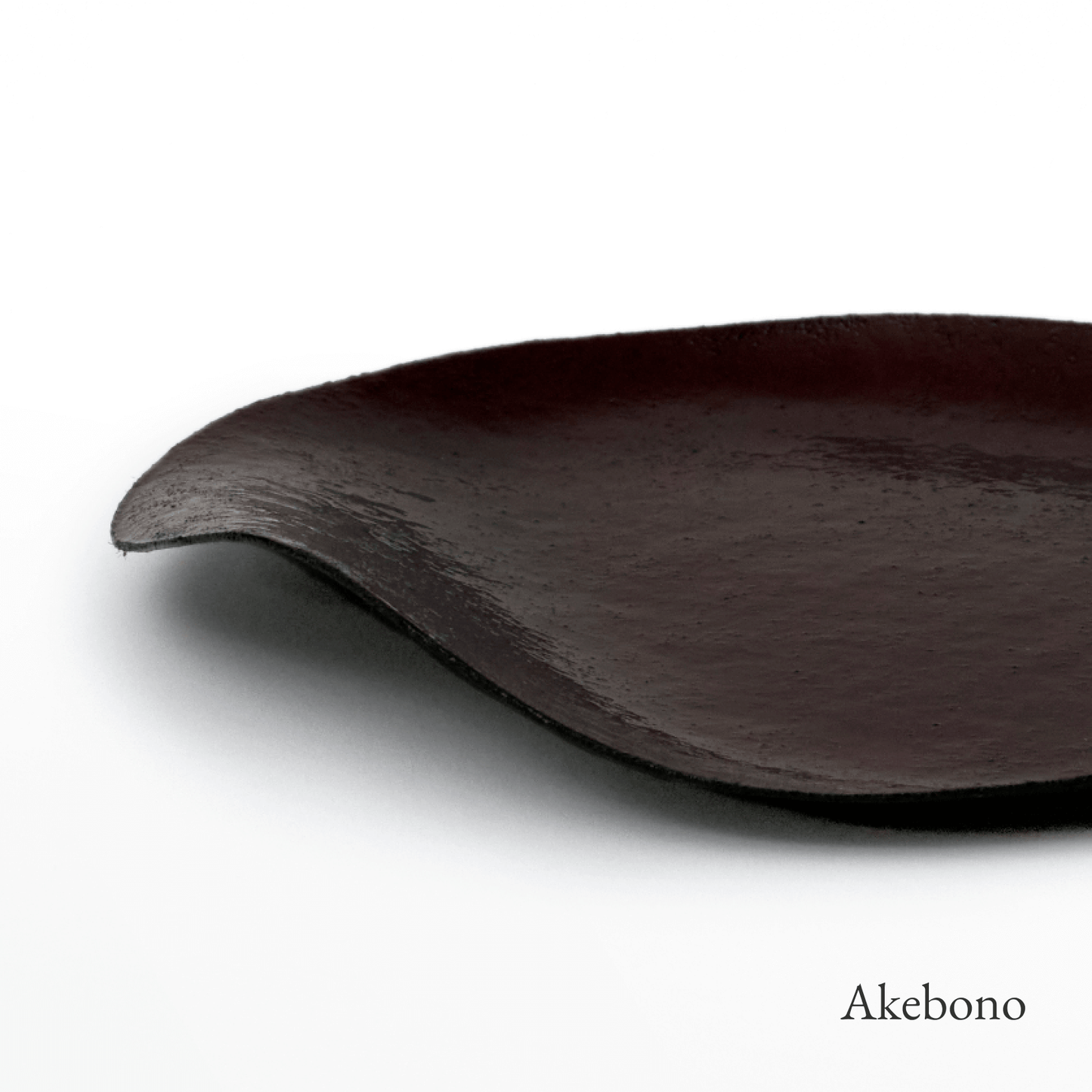 nuri WASARA Medium Round Plate