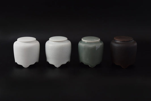 Pot à encens avec couvercle